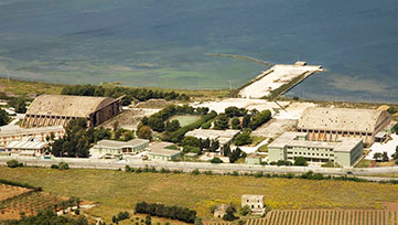 capannoni_nervi_visti_dall'alto_marsala