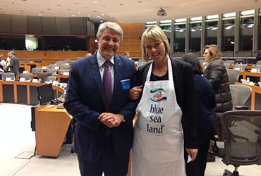 Giovanni Tumbiolo e Linnea Engstrom Vice Presidente della Commissione Pesca del Parlamento Europeo