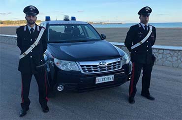 San Vito Lo Capo: portati in salvo dai Carabinieri 5 turisti che stavano per annegare