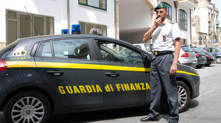 Trasporta cocaina verso Mazara, arrestato palermitano sull'autostrada